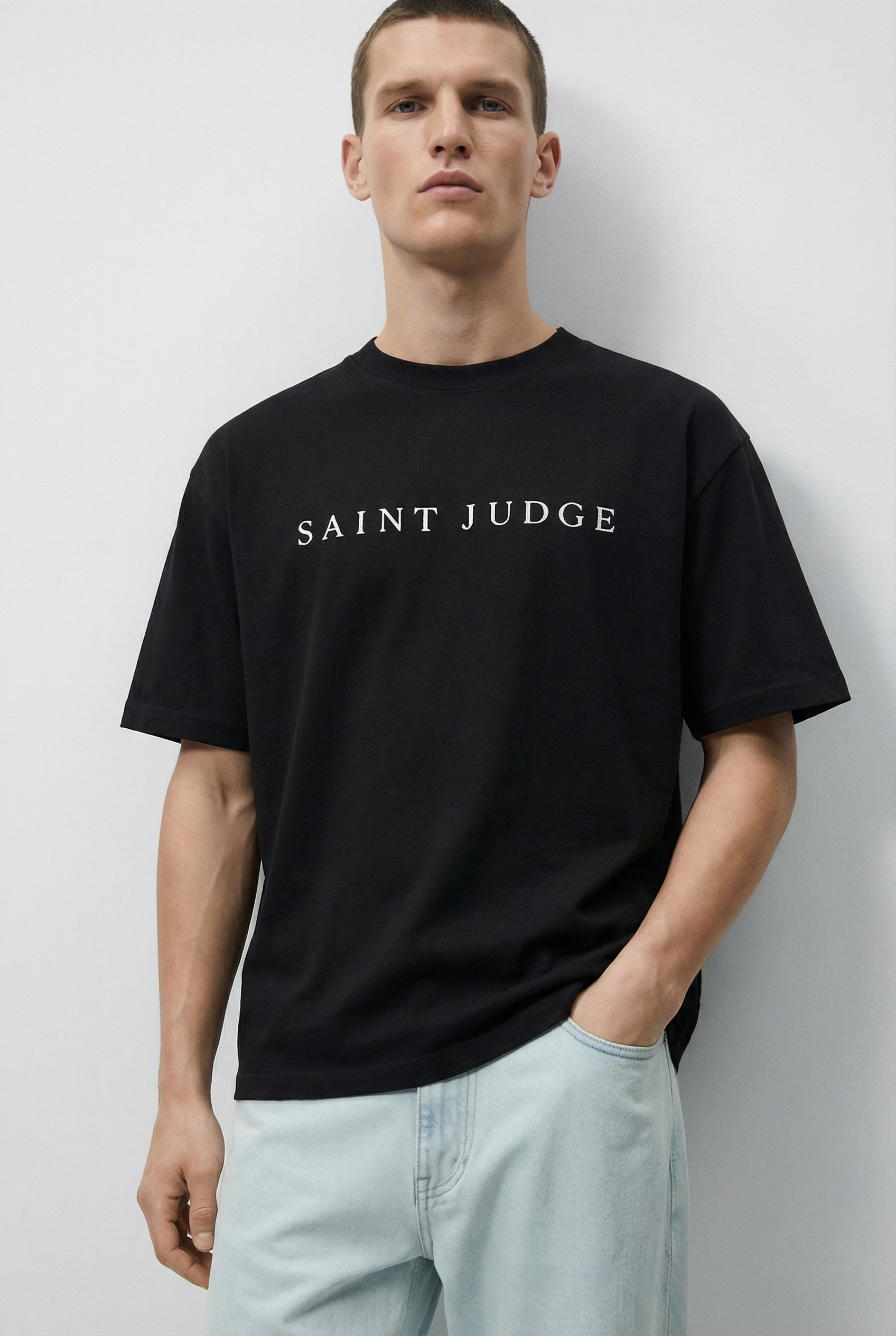 Camiseta Standard Saint Judge