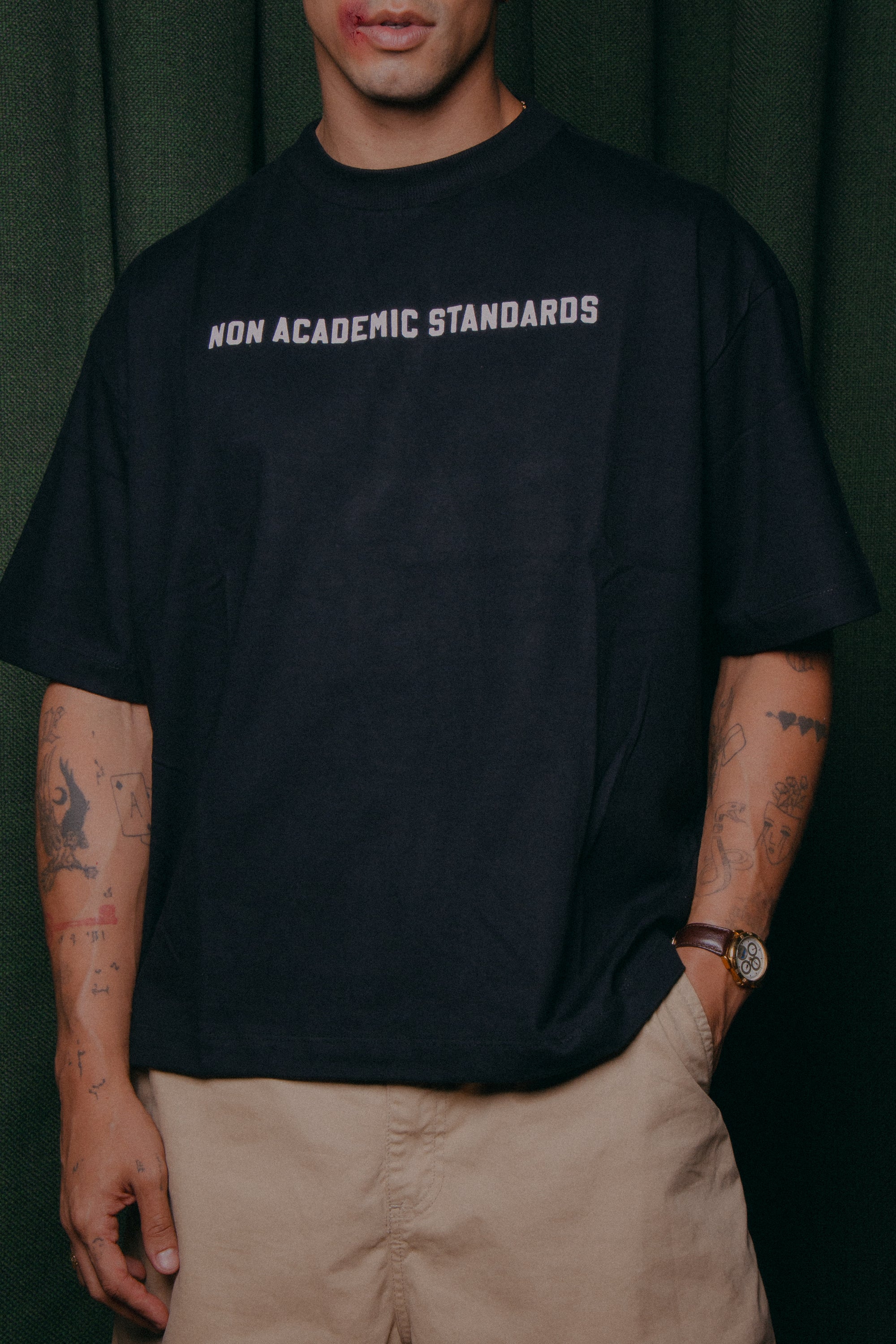 Camiseta Non Academic Standards