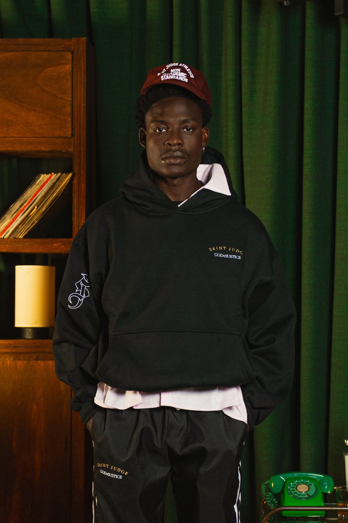 Hoodie God of Justice Preto