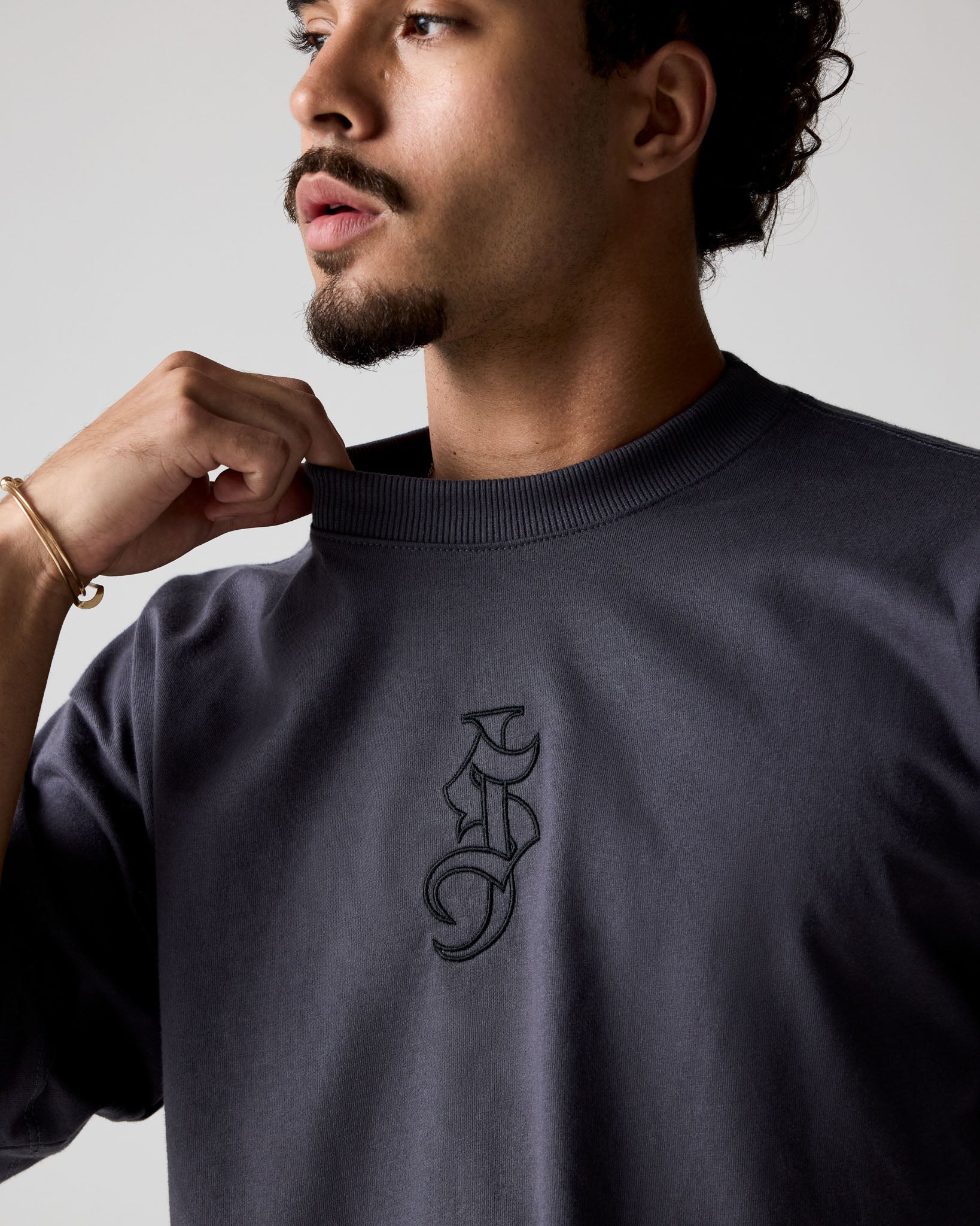 Camiseta Saint Judge Monograma